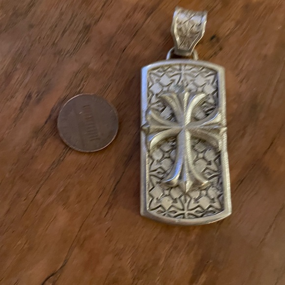 Intricate Silver Cross DogTag Pendant - Picture 6 of 8